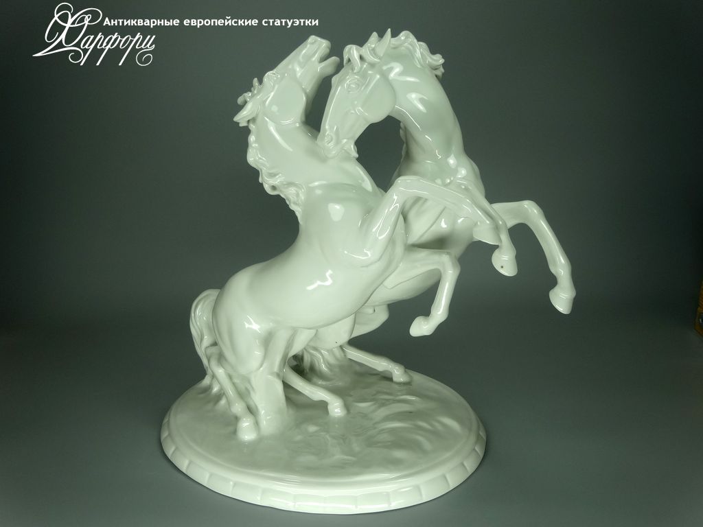 Купить фарфоровую статуэтку Schaubach Kunst Пара лошадей